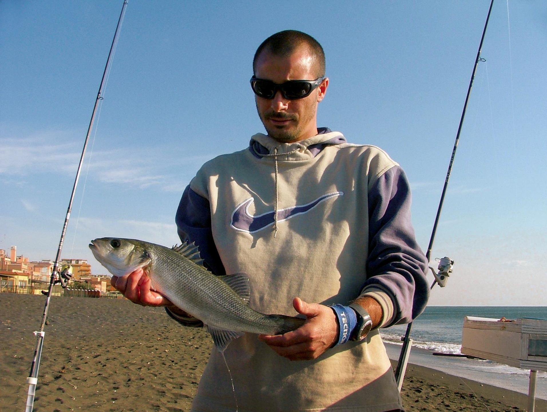 Spigola surf casting